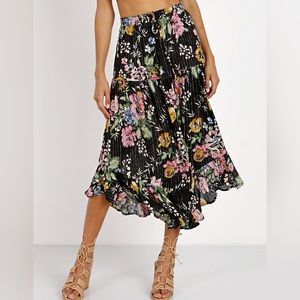 REVOLVE AUGUSTE THE LABEL Delilah Frilled Midi Skirt in Delilah Bloom Black US 8